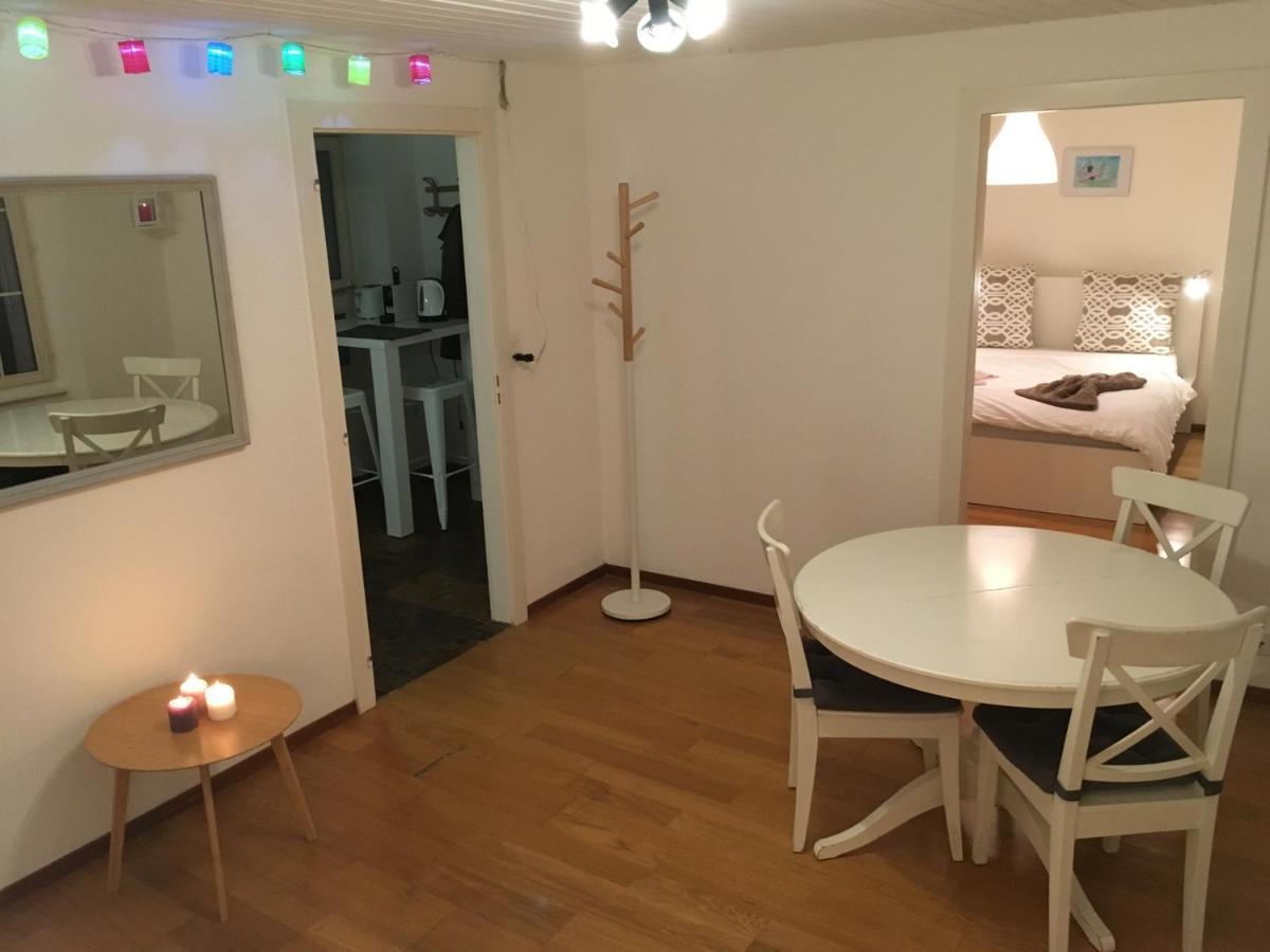 Parking Voiture & Appartement 2Pcs Lausanne Centre Exterior foto